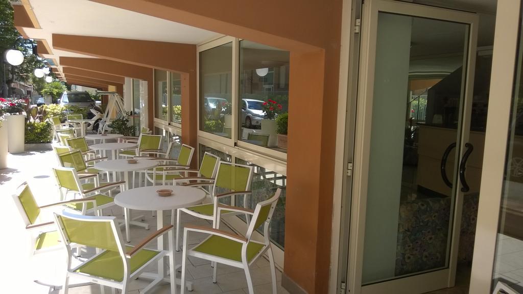 Hotel Tre Assi Rimini Exteriér fotografie