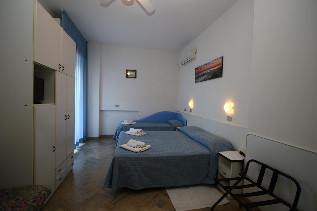 Hotel Tre Assi Rimini Exteriér fotografie