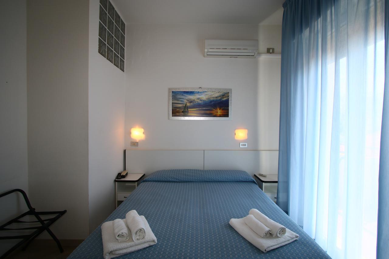 Hotel Tre Assi Rimini Exteriér fotografie