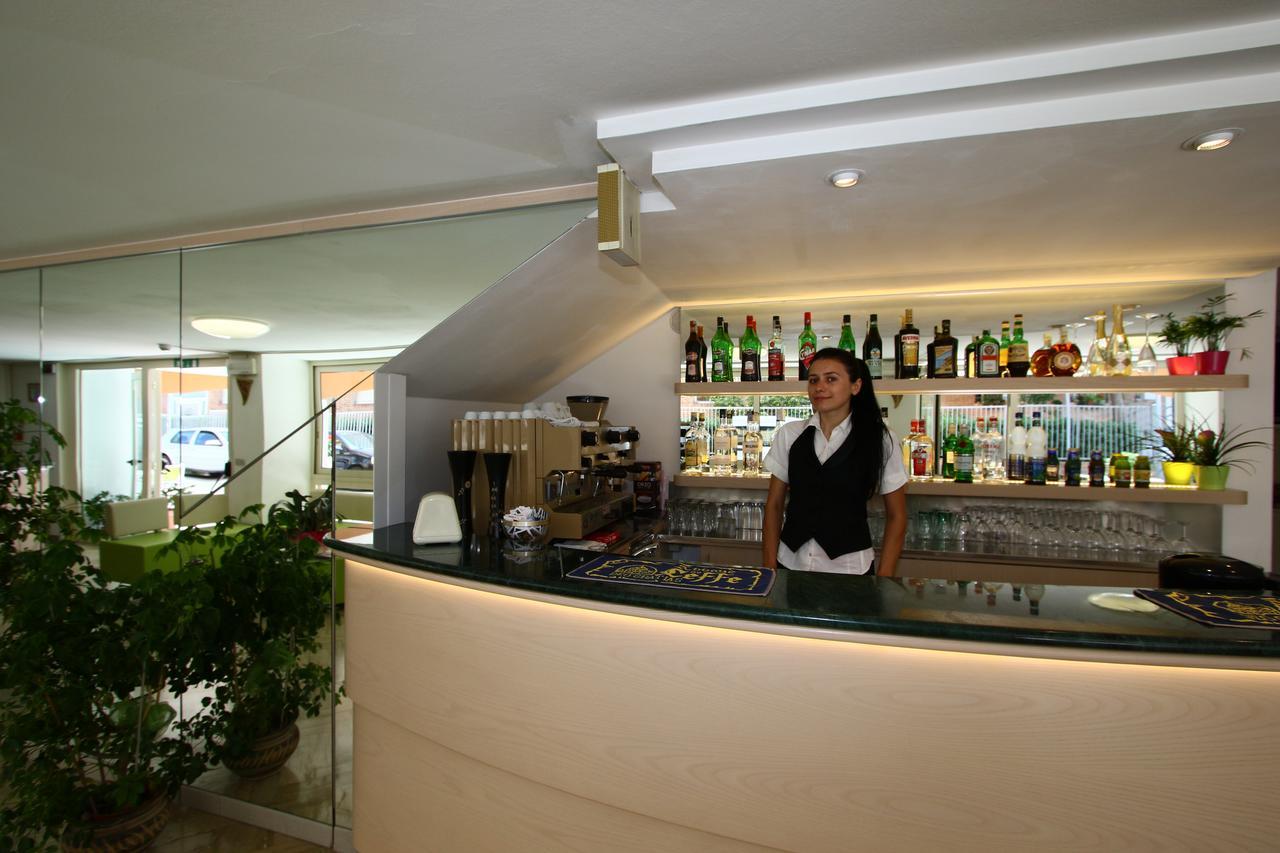 Hotel Tre Assi Rimini Exteriér fotografie